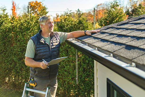 Professional Roofing technician working in Sharon Grove, KY